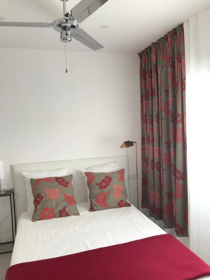 Campagne Luxueuse De Sitges Villa Olivella Екстериор снимка